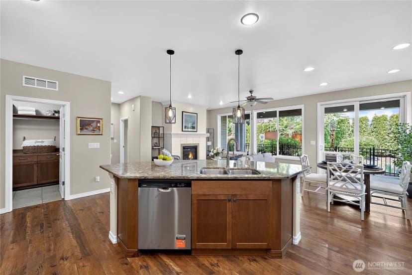 Property photo for 18725 145th Street E, Bonney Lake photo 10