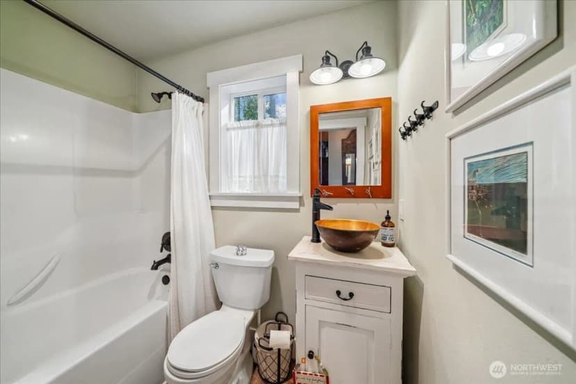 Property photo for 11122 Cole Place, Anderson Island photo 20