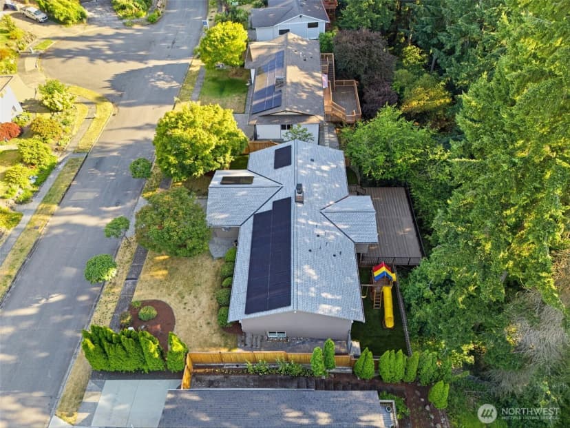 Property photo for 6341 121st Avenue Se, Bellevue photo 39