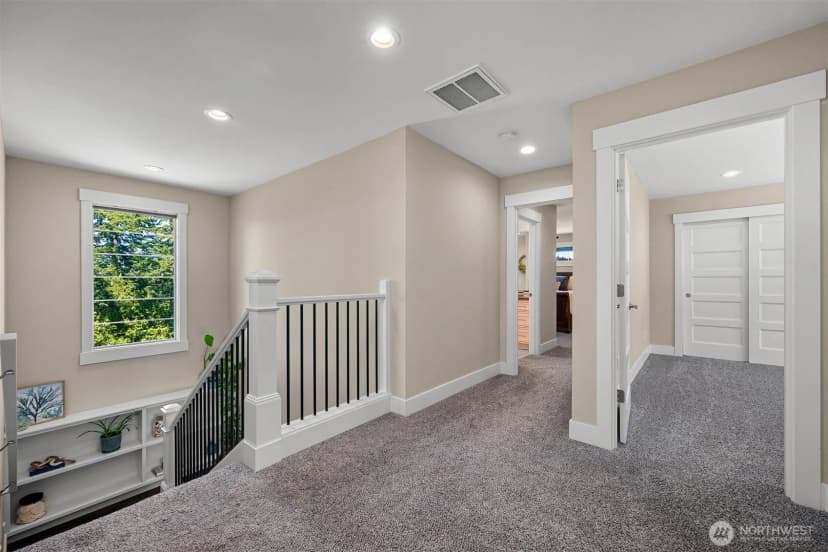 Property photo for 1221 34th Street, Bellingham photo 17