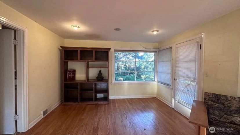 Property photo for 16310 Ashworth Avenue N, Shoreline photo 21