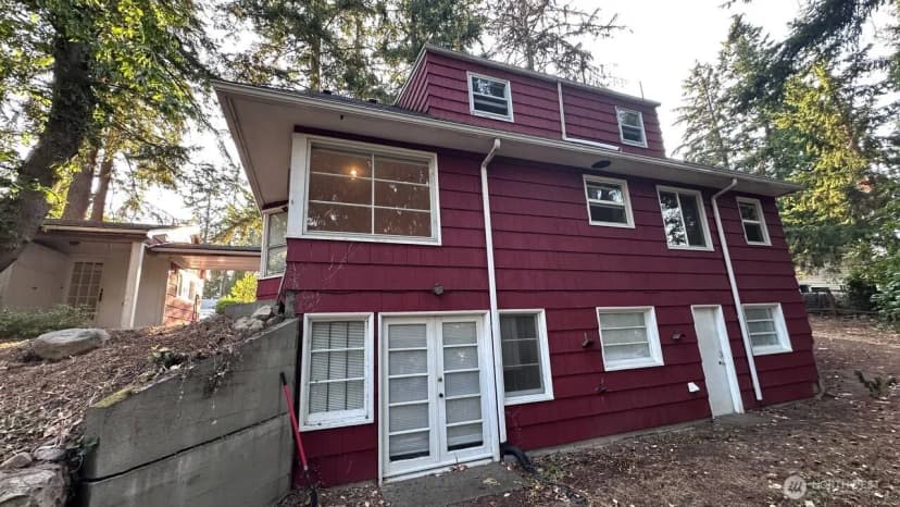 Property photo for 16310 Ashworth Avenue N, Shoreline photo 22