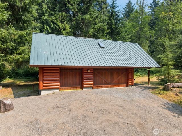 Property photo for 36836 Se 191st Street, Maple Valley photo 4