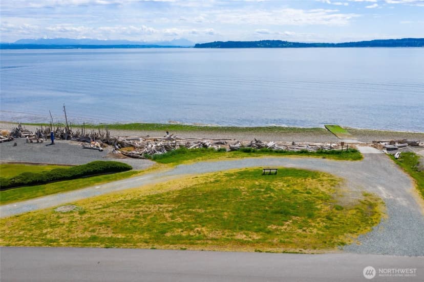 Property photo for 1818 Lola Beach Lane, Oak Harbor photo 39