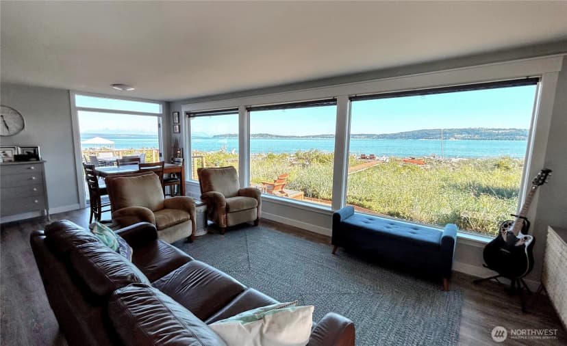 Property photo for 1818 Lola Beach Lane, Oak Harbor photo 9
