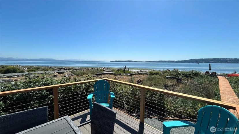 Property photo for 1818 Lola Beach Lane, Oak Harbor photo 4