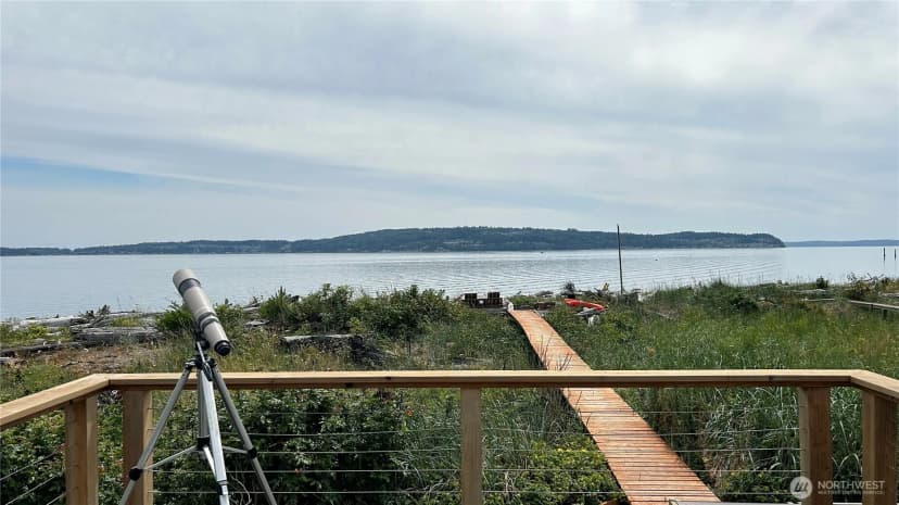 Property photo for 1818 Lola Beach Lane, Oak Harbor photo 28