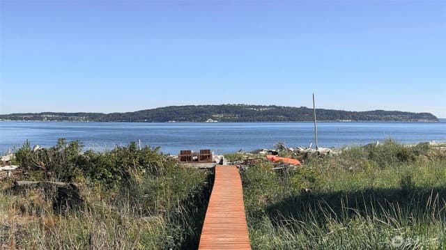 Property photo for 1818 Lola Beach Lane, Oak Harbor