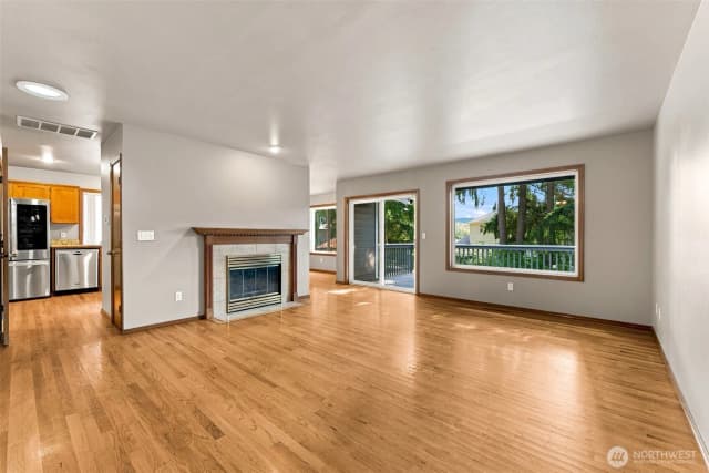 Property photo for 17222 92nd Avenue E, Puyallup photo 5