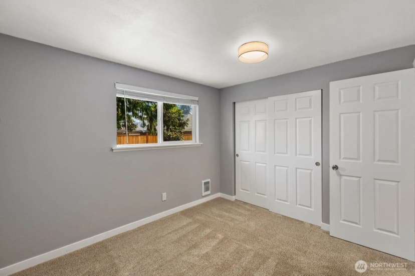 Property photo for 9037 Fawcett Avenue, Tacoma photo 13