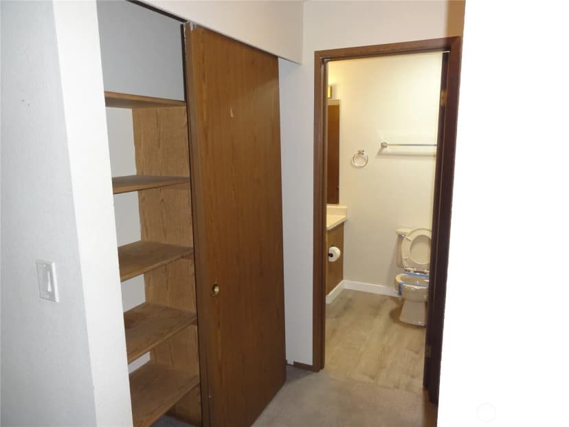Property photo for 3810 S 158th Street #b8, Tukwila photo 9