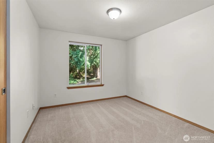 Property photo for 220 E Moore Lane, Shelton photo 25