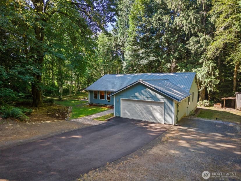 Property photo for 220 E Moore Lane, Shelton photo 38
