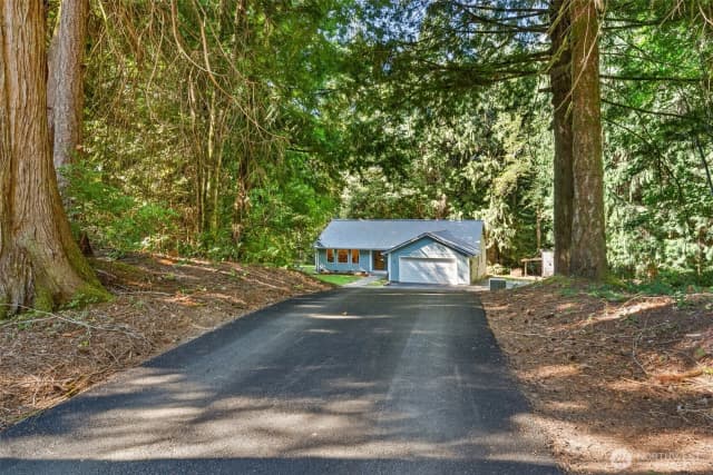 Property photo for 220 E Moore Lane, Shelton photo 2