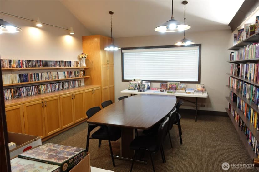 Property photo for 3611 Ne I Street #6, Auburn photo 22