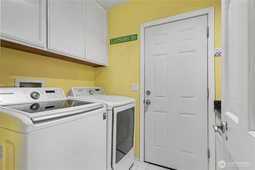 Property photo for 12645 Ne 68th Pl, Kirkland photo 27