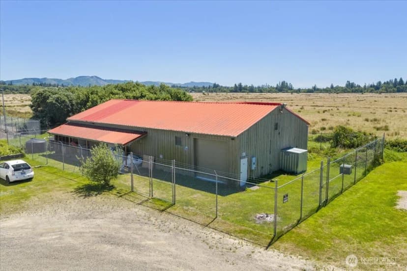 Property photo for 2546 State Route 101, Ilwaco photo 9