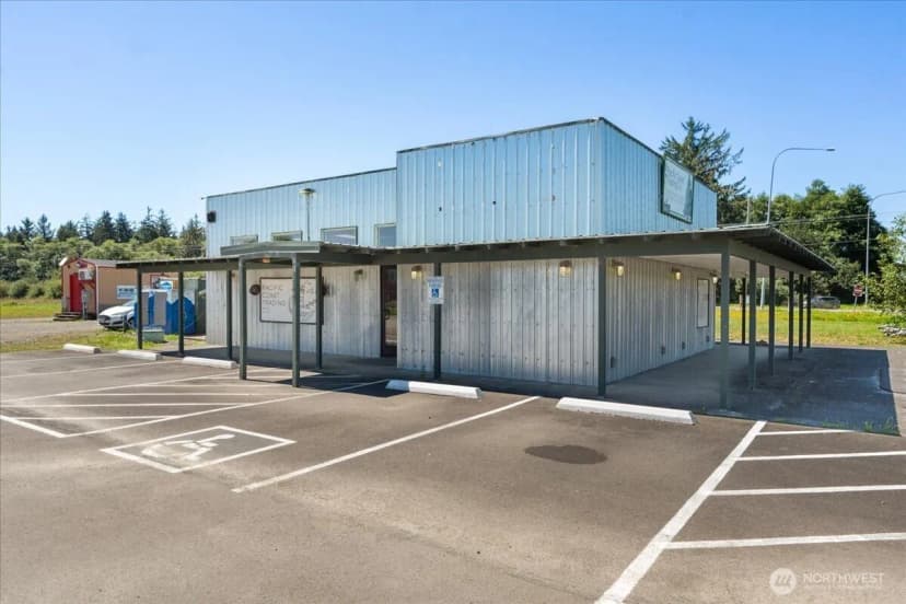 Property photo for 2546 State Route 101, Ilwaco photo 4