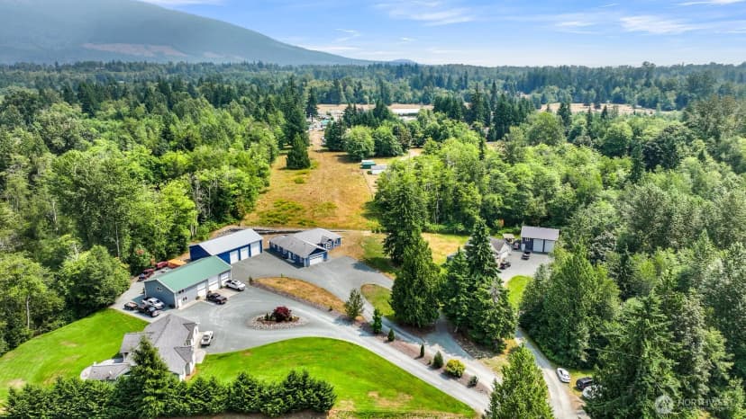 Property photo for 6705 Thomas Creek Drive, Sedro Woolley photo 33