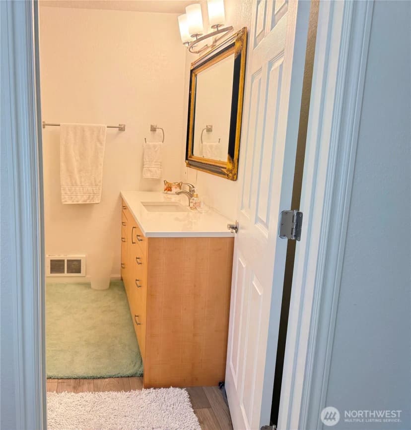 Property photo for 1111 Barr Road, Port Angeles photo 25