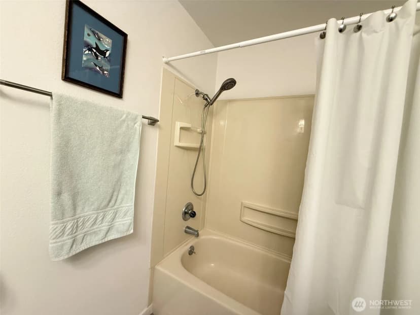 Property photo for 1111 Barr Road, Port Angeles photo 30