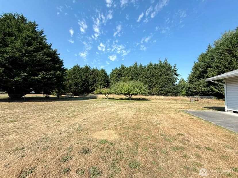 Property photo for 1111 Barr Road, Port Angeles photo 32