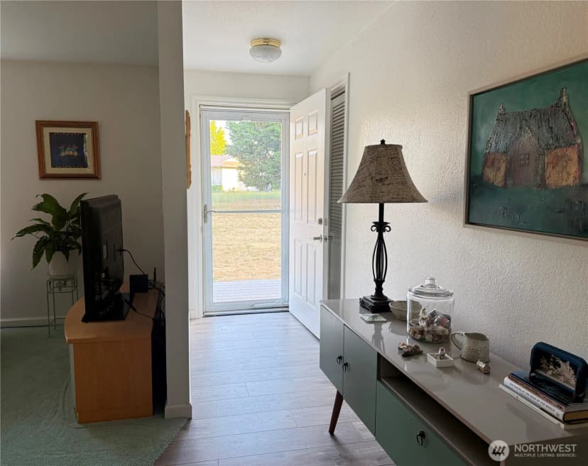 Property photo for 1111 Barr Road, Port Angeles photo 5