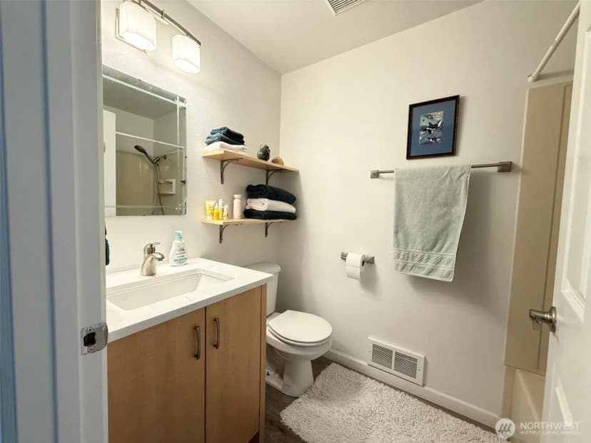 Property photo for 1111 Barr Road, Port Angeles photo 28