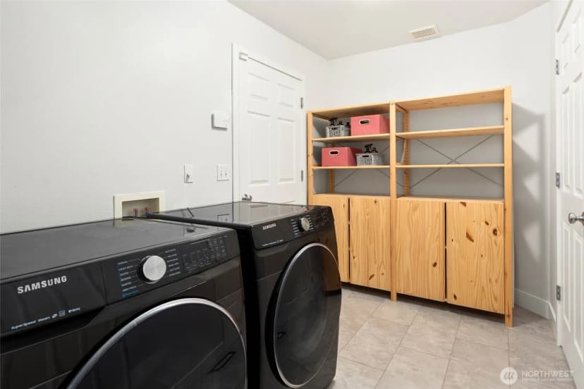 Property photo for 5231 Ne 11th Court, Renton photo 30