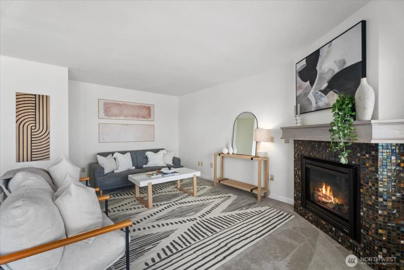 Property photo for 1301 Harbor Avenue Sw #310, Seattle photo 10