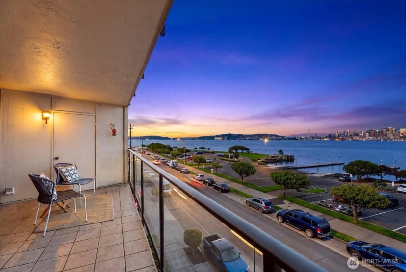 Property photo for 1301 Harbor Avenue Sw #310, Seattle photo 4