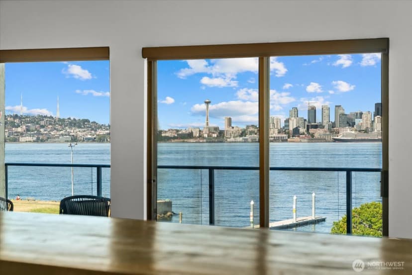 Property photo for 1301 Harbor Avenue Sw #310, Seattle photo 28