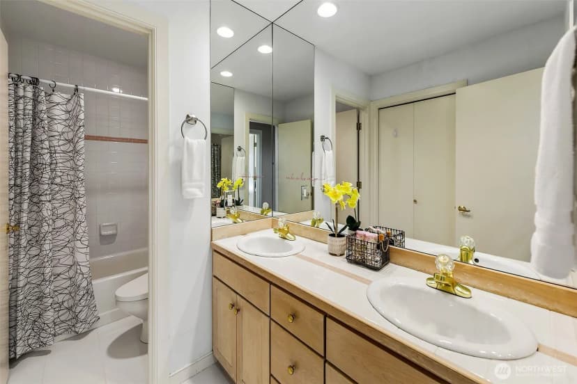 Property photo for 15317 Se 58th Street, Bellevue photo 25