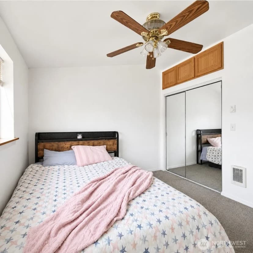 Property photo for 723 5th Avenue Nw, Puyallup photo 15
