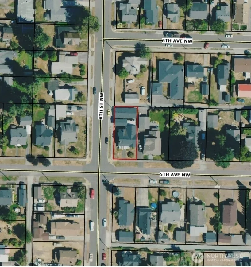 Property photo for 723 5th Avenue Nw, Puyallup photo 21