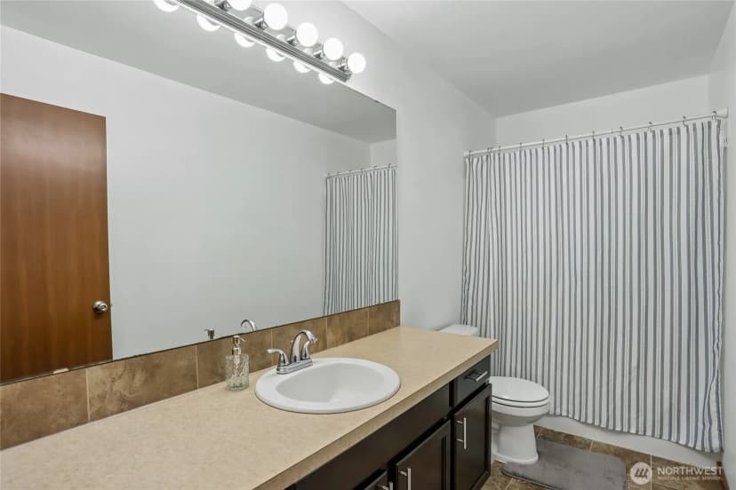 Property photo for 7012 18th Place Se, Lake Stevens photo 15