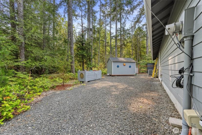 Property photo for 159 E Nantucket Road, Shelton photo 31