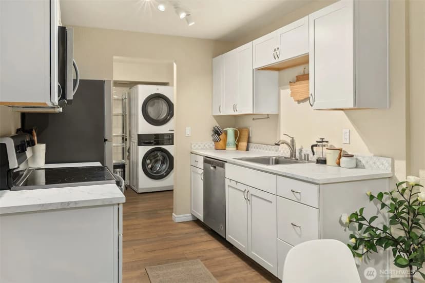Property photo for 750 N 143rd Street #208, Seattle photo 11
