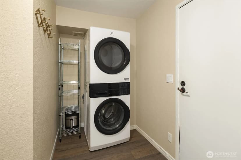 Property photo for 750 N 143rd Street #208, Seattle photo 8