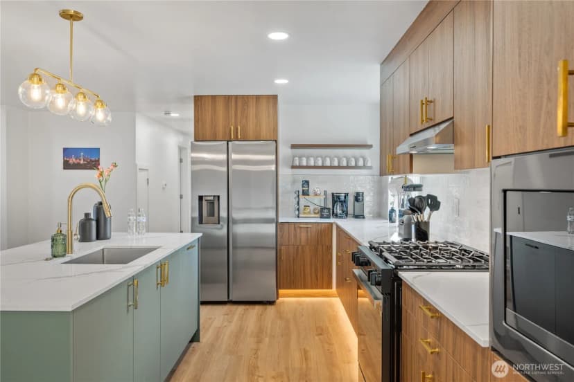 Property photo for 7935 13th Avenue Sw #1, Seattle photo 12