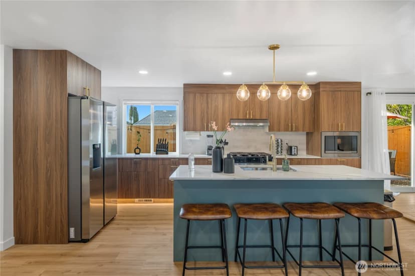 Property photo for 7935 13th Avenue Sw #1, Seattle photo 10