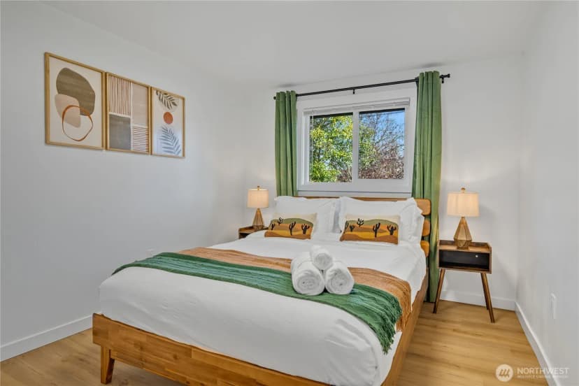 Property photo for 7935 13th Avenue Sw #1, Seattle photo 21