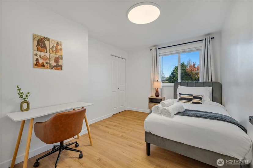 Property photo for 7935 13th Avenue Sw #1, Seattle photo 18