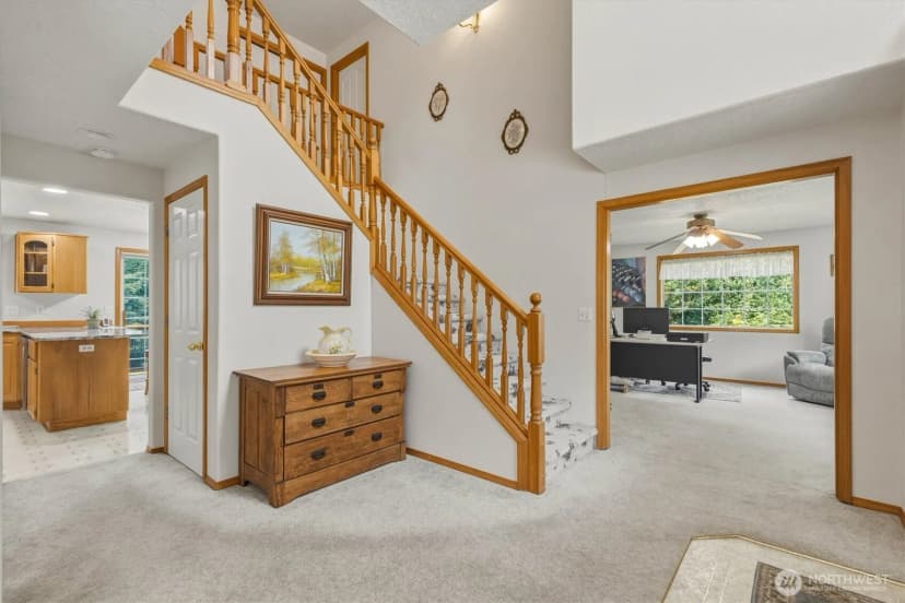 Property photo for 558 Spruce Creek Road, Longview photo 2
