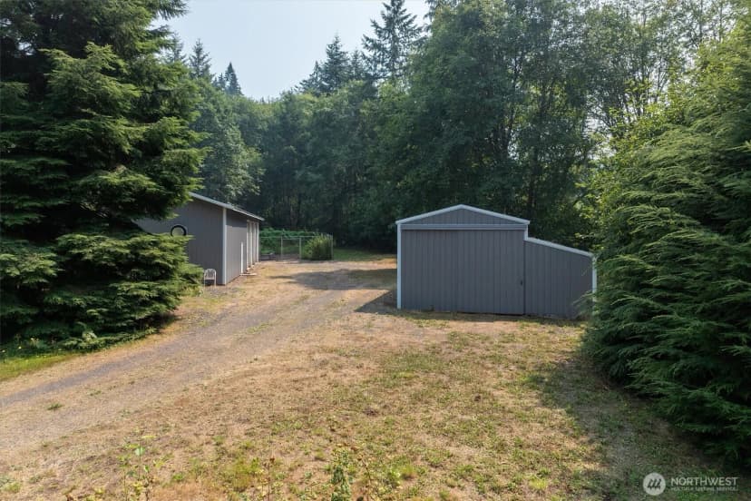 Property photo for 558 Spruce Creek Road, Longview photo 23
