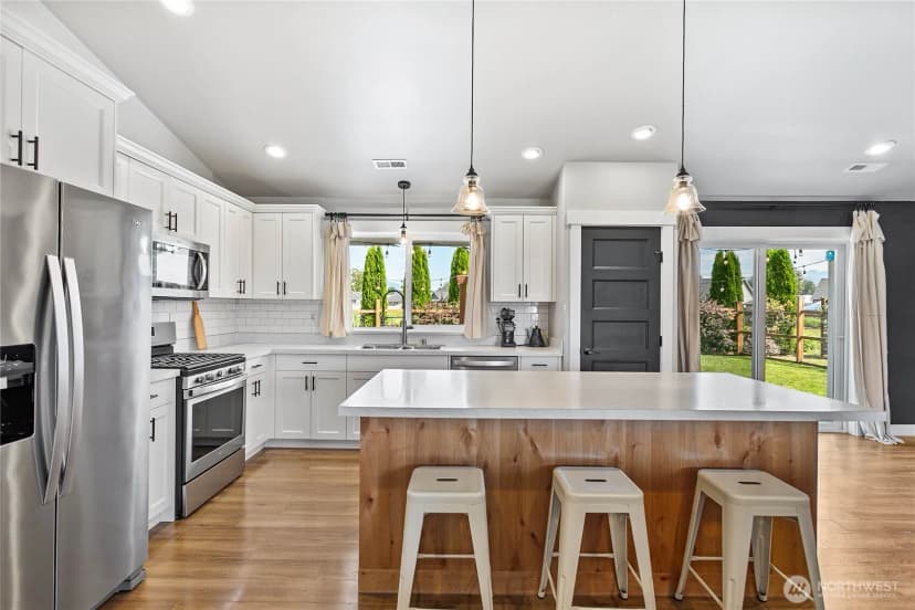 Property photo for 119 Cornerstone Drive, Sumas photo 11