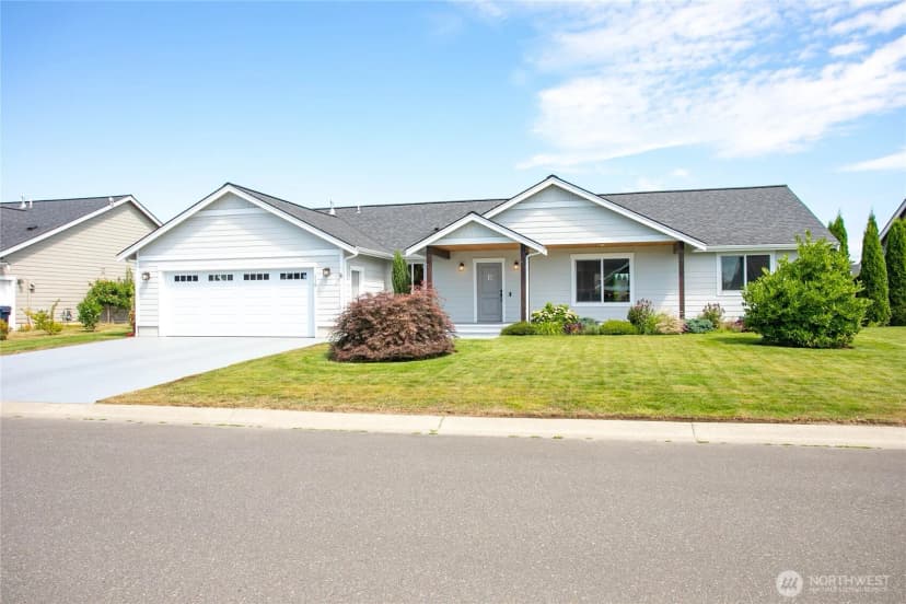 Property photo for 119 Cornerstone Drive, Sumas