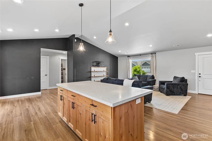 Property photo for 119 Cornerstone Drive, Sumas photo 12
