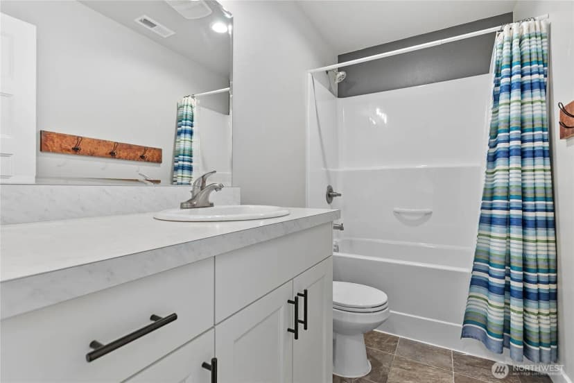 Property photo for 119 Cornerstone Drive, Sumas photo 22