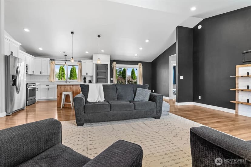 Property photo for 119 Cornerstone Drive, Sumas photo 4